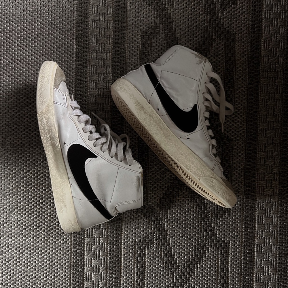 COPY - nike blazers